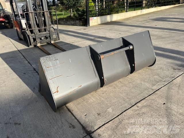 Manitou Bucket Ładowarki teleskopowe