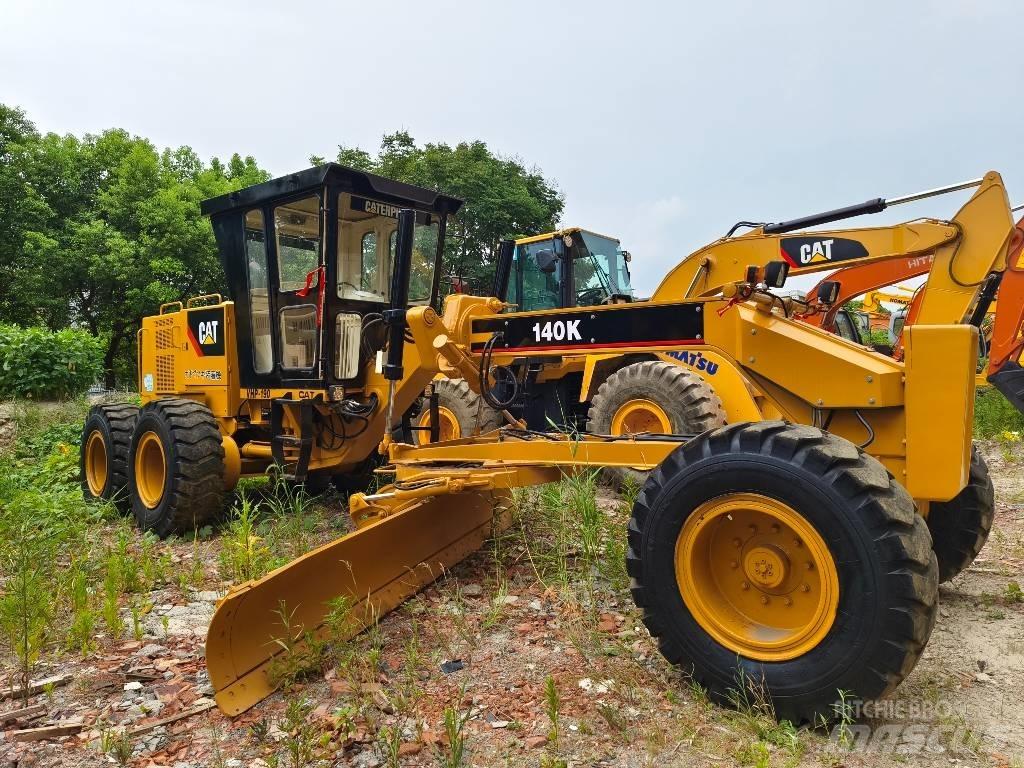 CAT 140K Równiarki