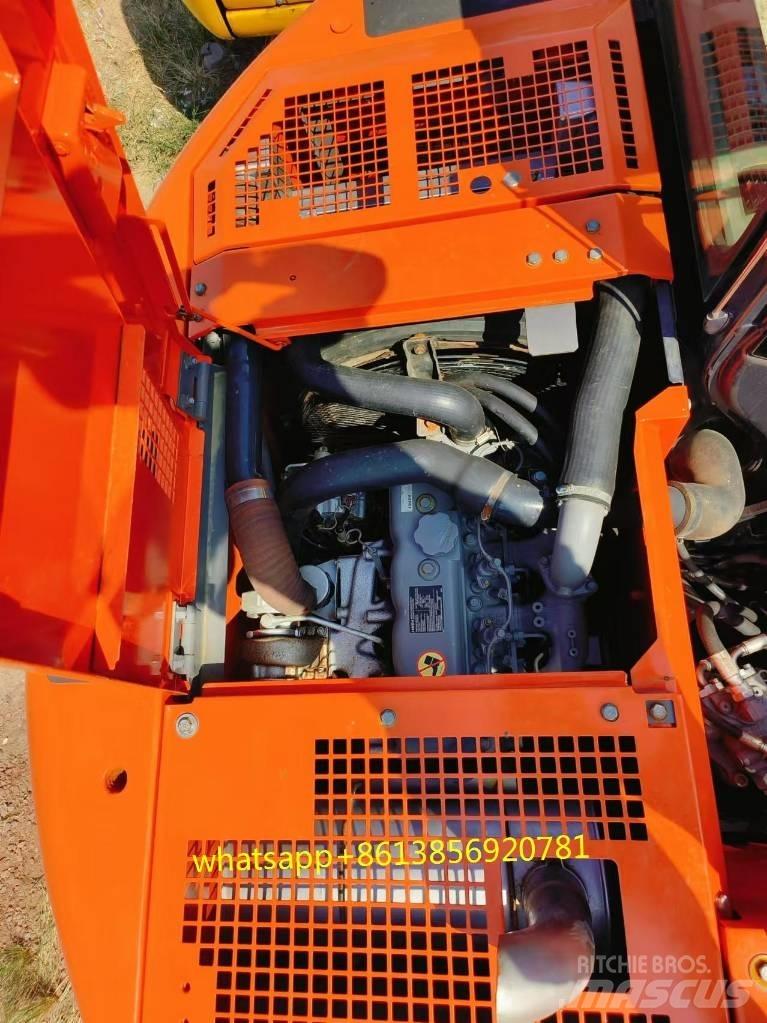 Hitachi ZX 135 US Koparki gąsienicowe