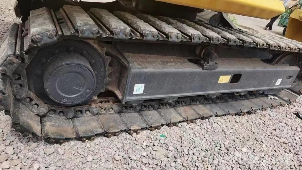 Komatsu PC 70-8 Minikoparki