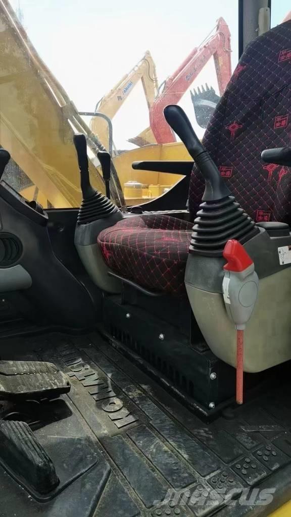 Komatsu PC 70-8 Minikoparki