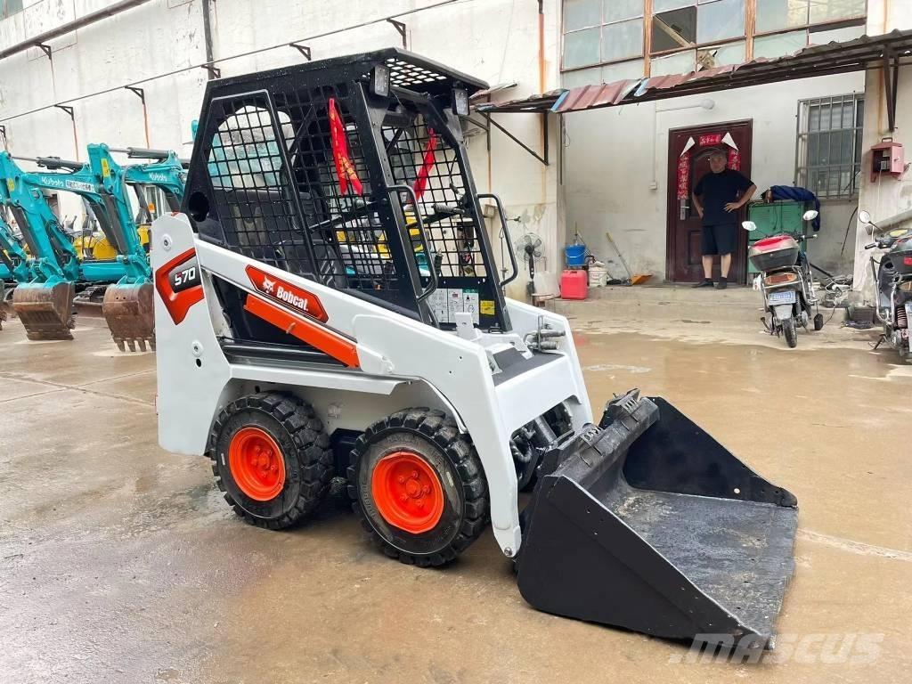 Bobcat S70 Ładowarki burtowe