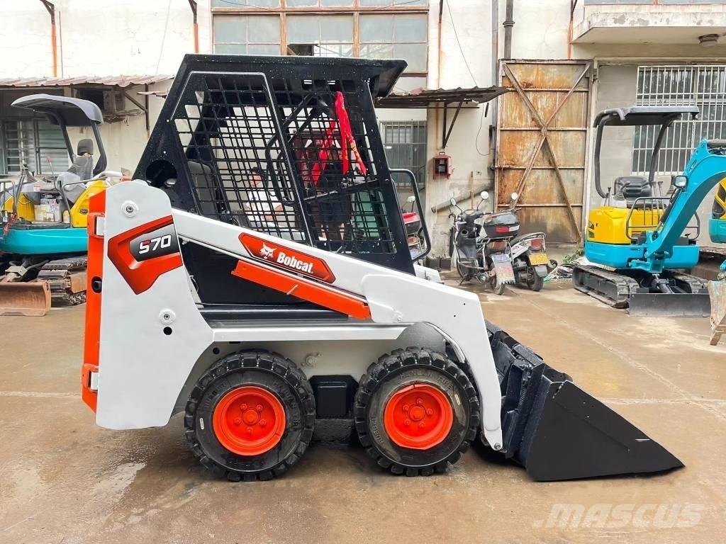 Bobcat S70 Ładowarki burtowe