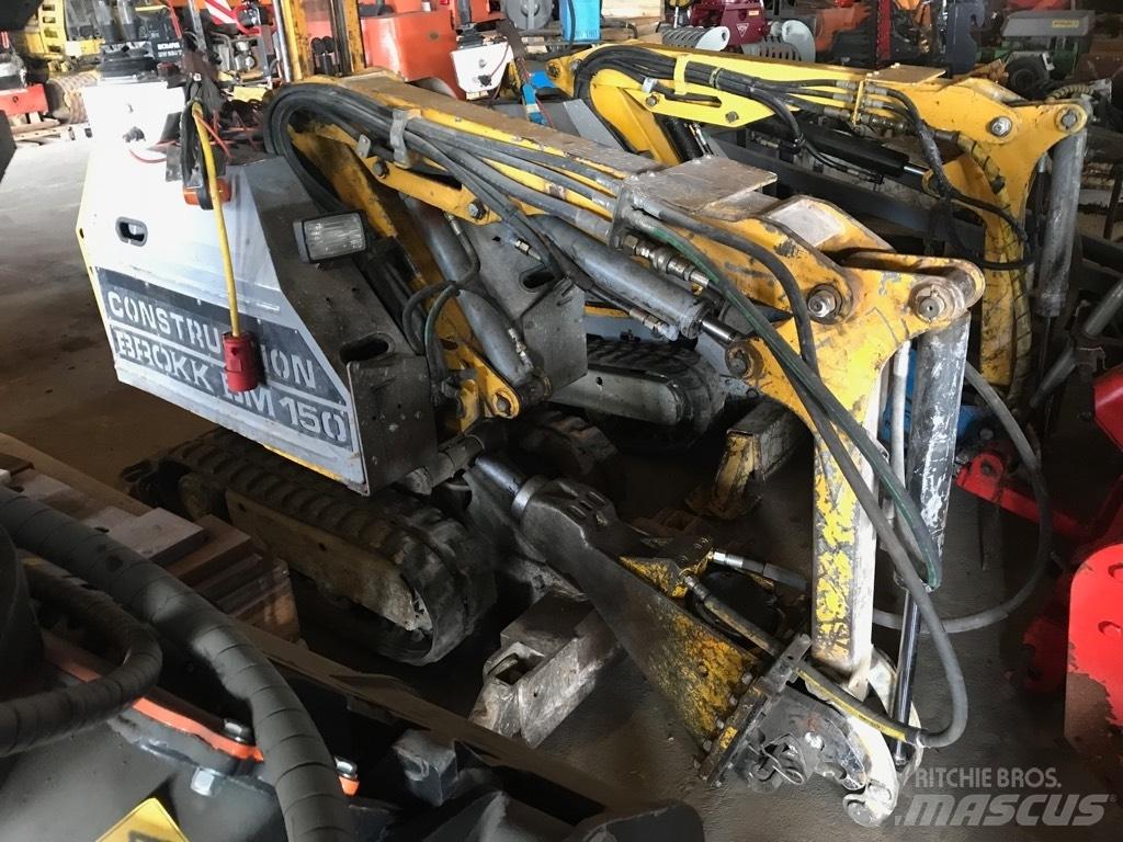 Brokk BM150E Minikoparki