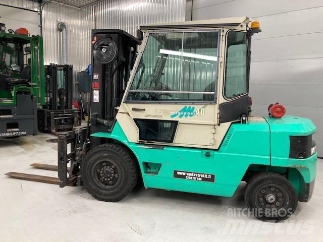 Mitsubishi FD40 Wózki Diesla