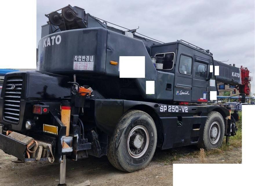 Kato KR 25 H V-2 Żurawie terenowe