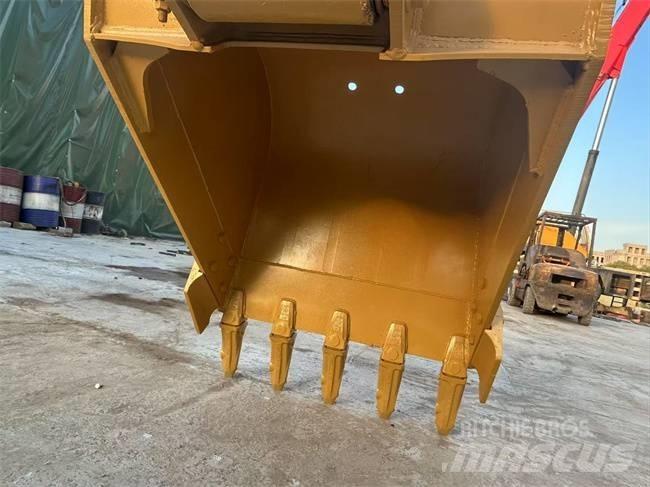 CAT 320 B Koparki gąsienicowe