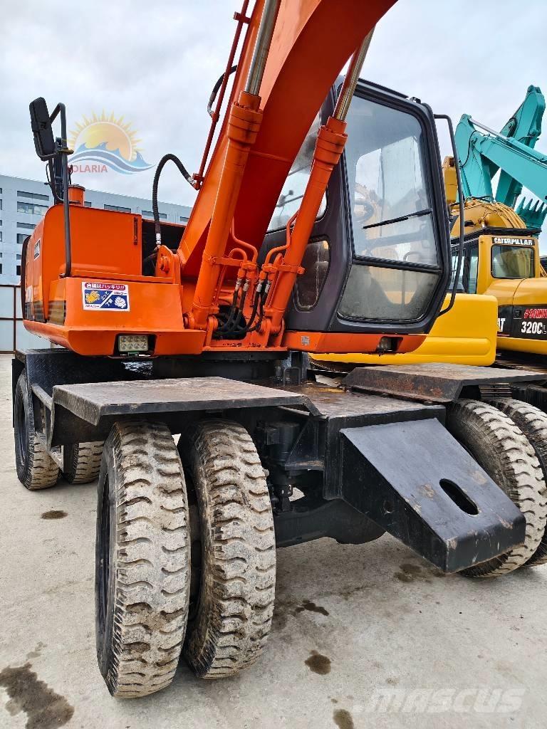 Hitachi EX 100 W D Koparki kołowe