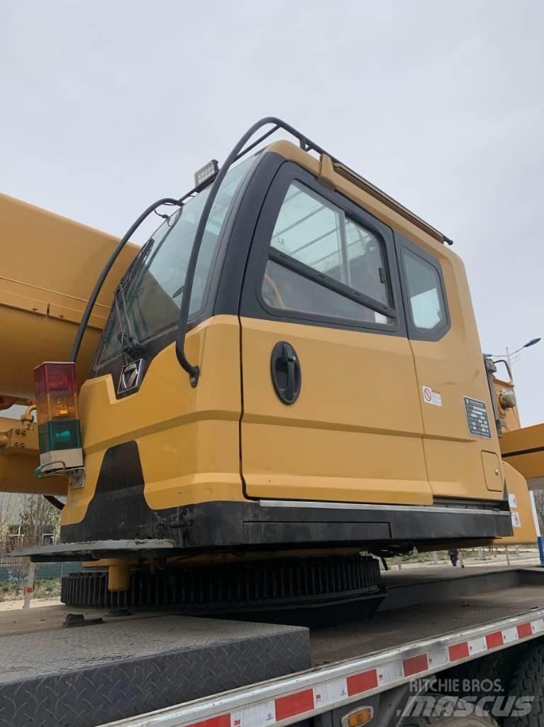 XCMG QY70KC Żurawie szosowo-terenowe