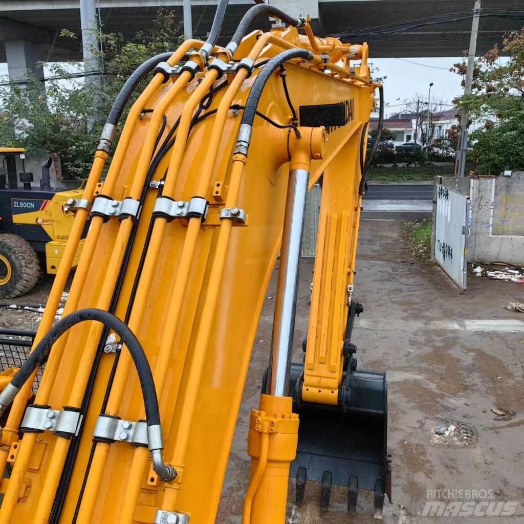 Hyundai R220LC-9 Koparki gąsienicowe