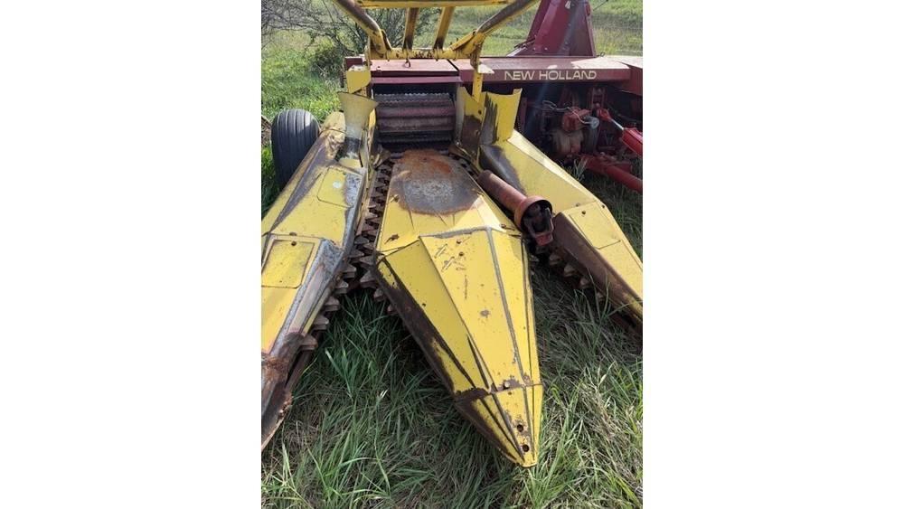 New Holland 782 Kombajny silosowe