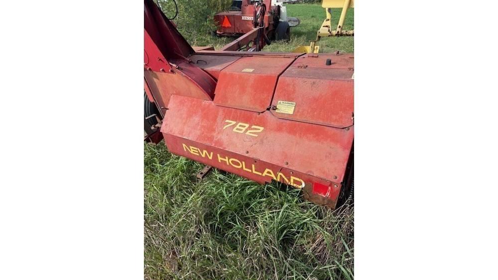 New Holland 782 Kombajny silosowe