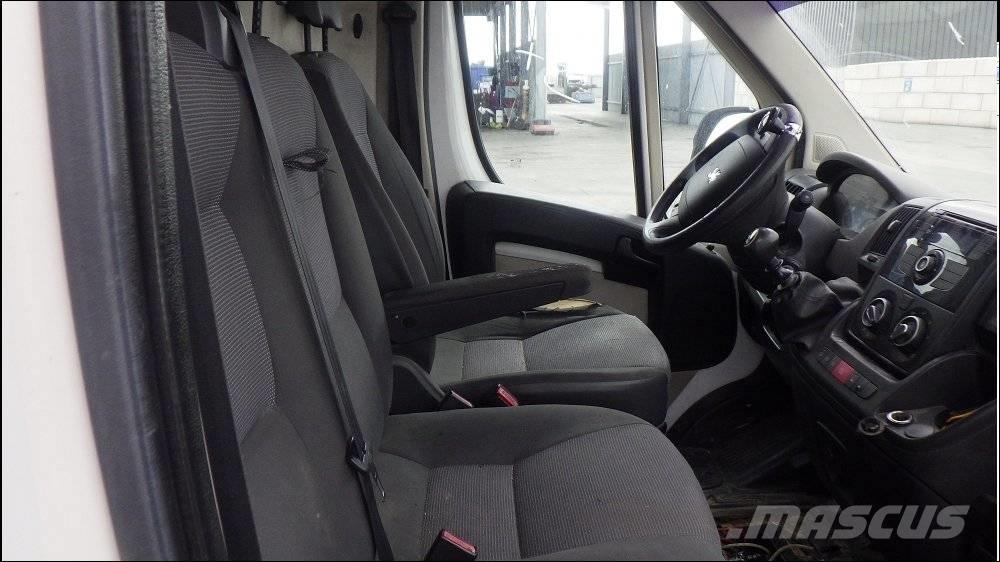 Peugeot Boxer 3 Samochody dostawcze ze skrzynią zamkniętą