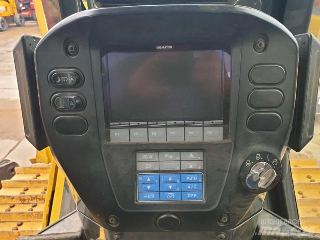 Komatsu D 65 WX-17 Spycharki gąsienicowe