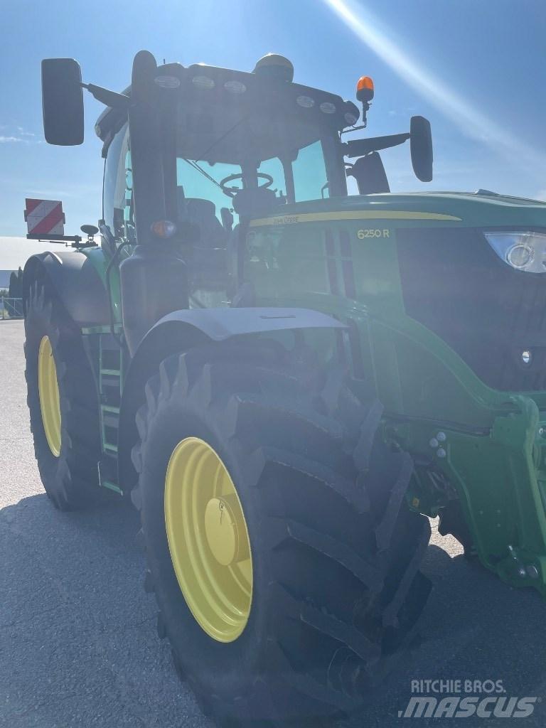 John Deere 6250 R Ciągniki rolnicze