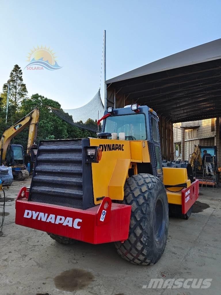Dynapac CA 301 D Walce jednobębnowe