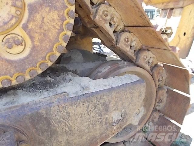 CAT D 11 N Spycharki gąsienicowe