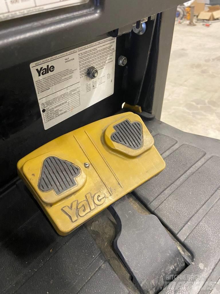 Yale ERC16VA Wózki elektryczne