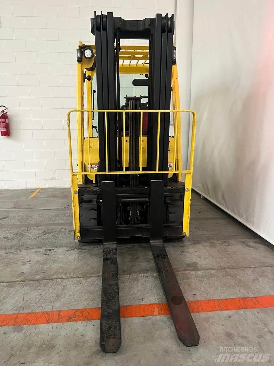 Hyster J3.5XN Wózki elektryczne