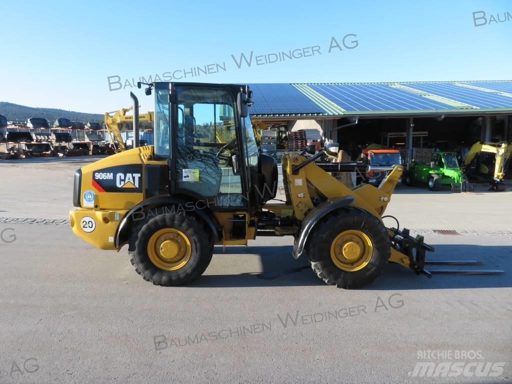 CAT 906M Ładowarki kołowe