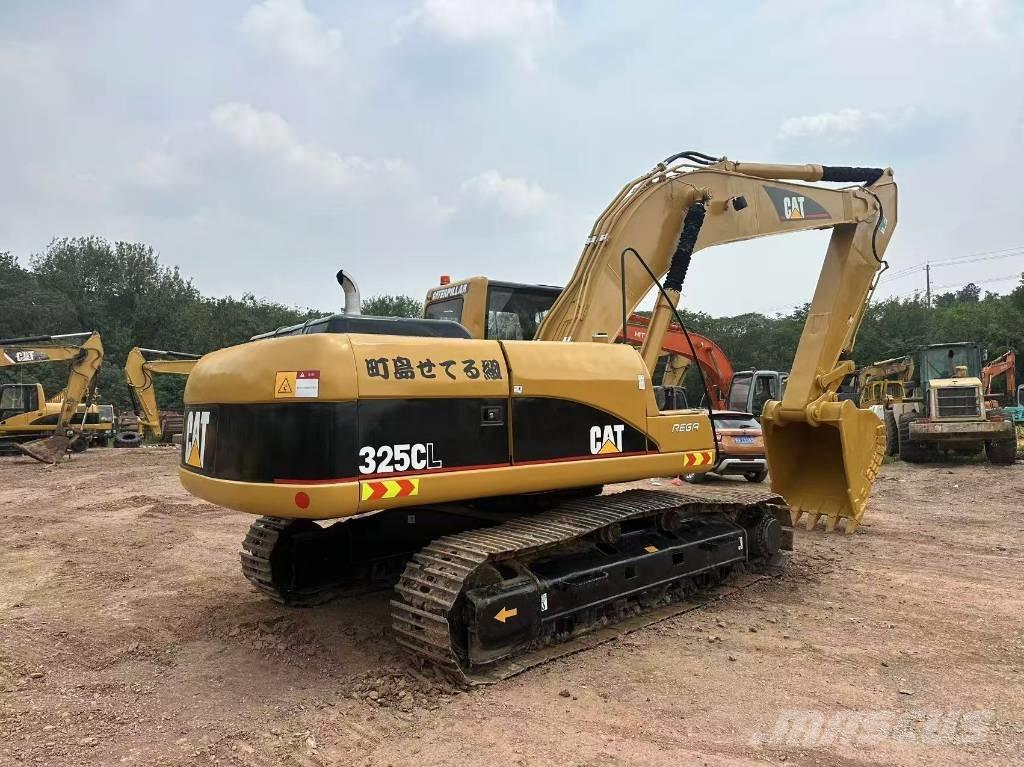 CAT 325CL Koparki gąsienicowe