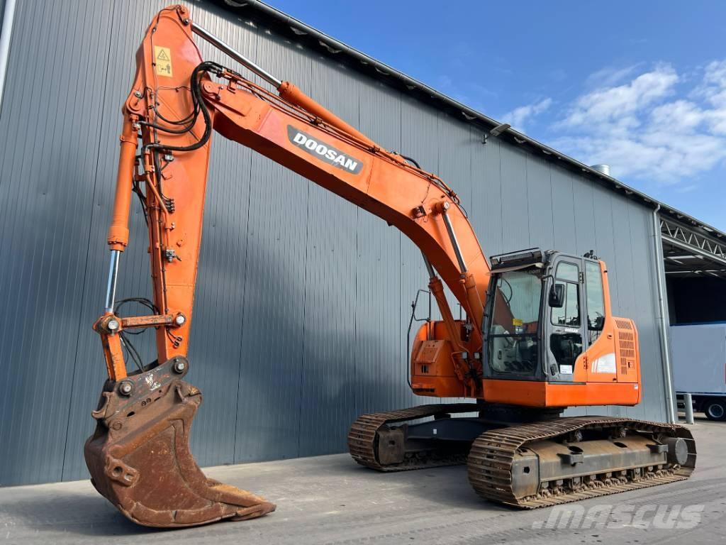 Doosan DX235LCR Koparki gąsienicowe