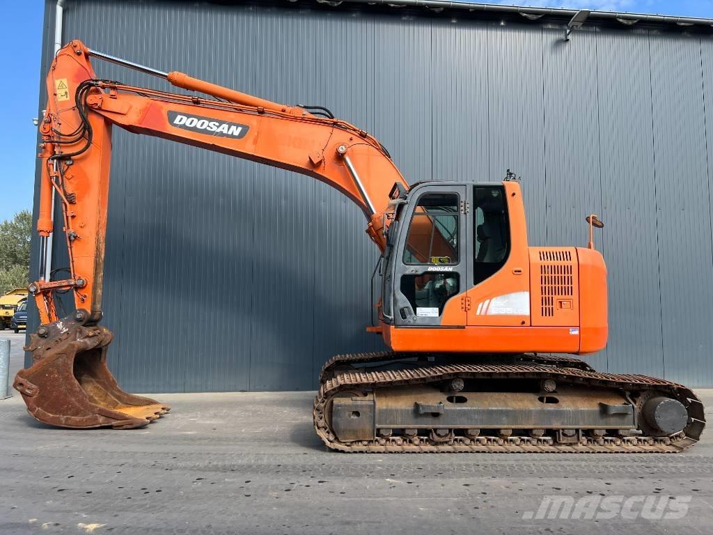 Doosan DX235LCR Koparki gąsienicowe