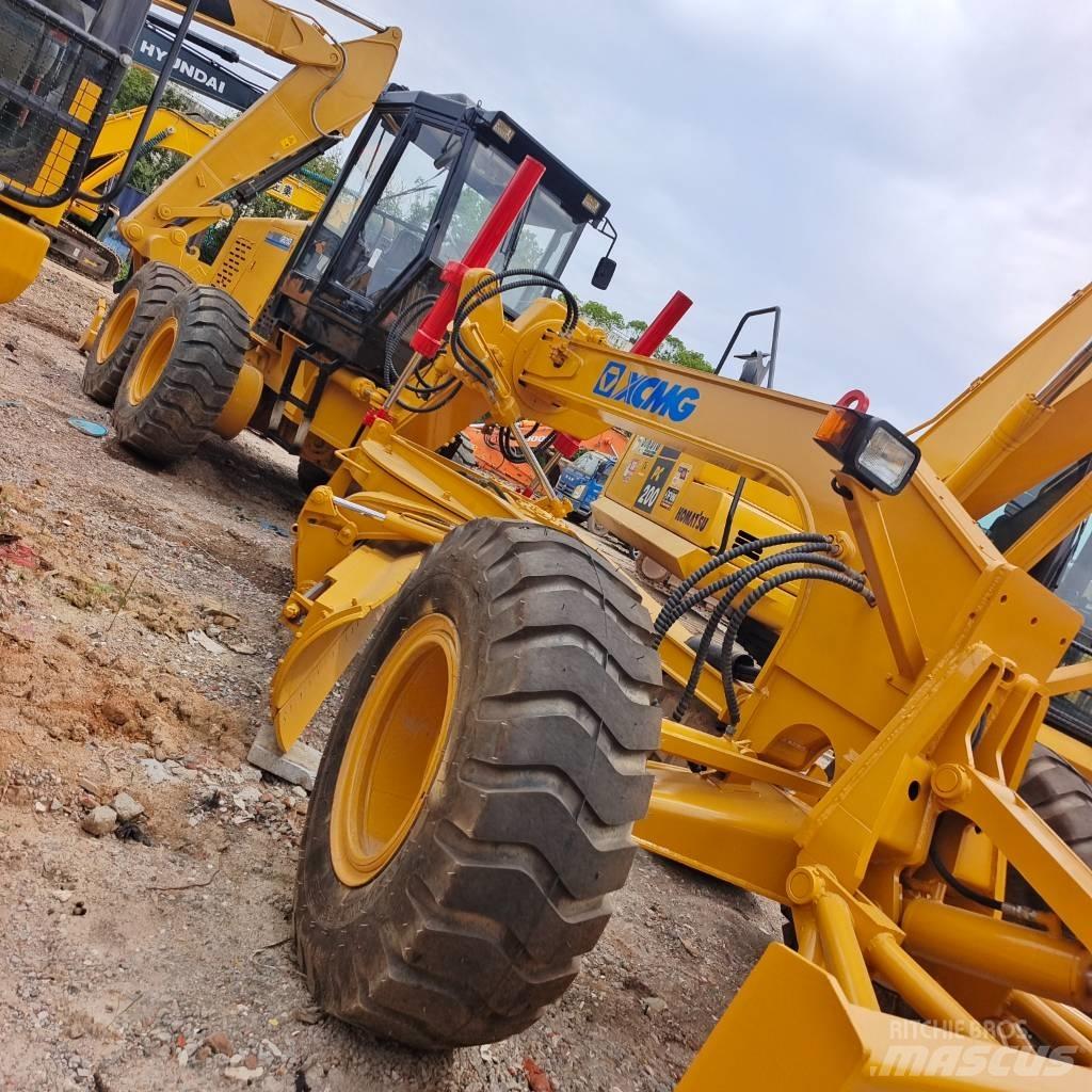 XCMG GR 215 Równiarki