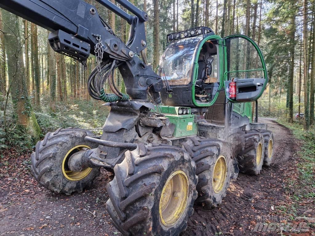 John Deere 1270 E Harwestery