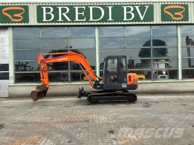 Daewoo SL 55-V Koparki gąsienicowe