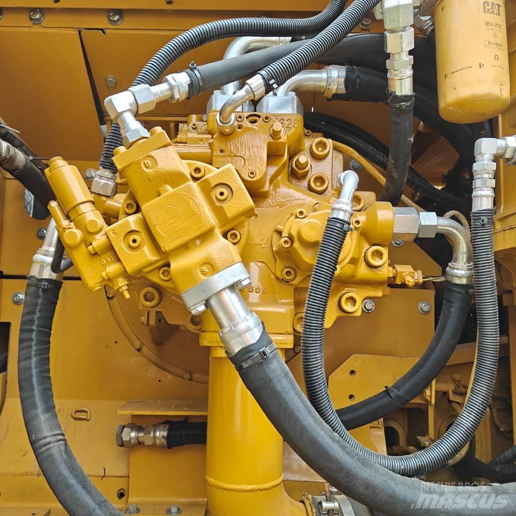 CAT 336D2 Koparki gąsienicowe