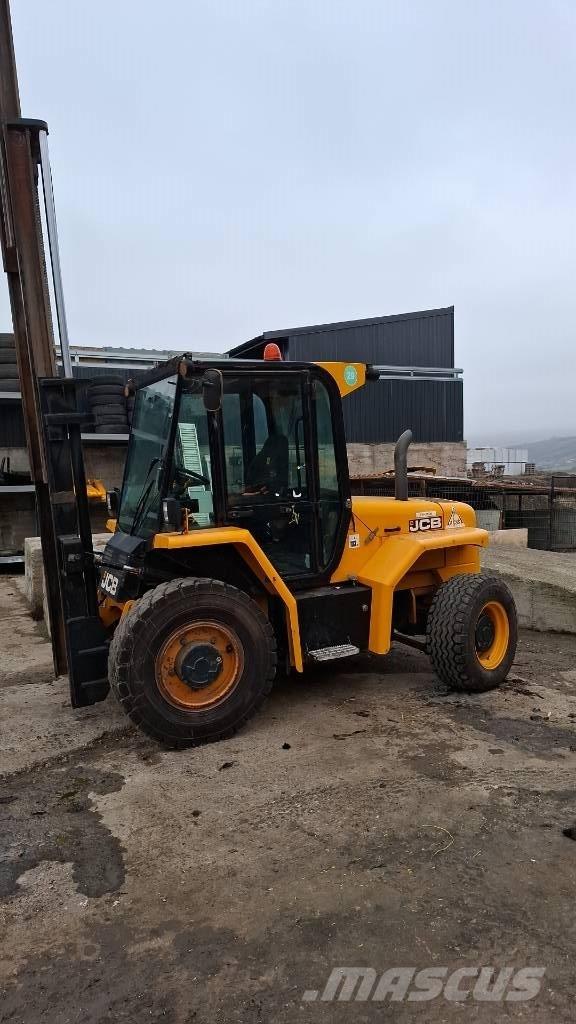 JCB 930 Wózki widłowe terenowe