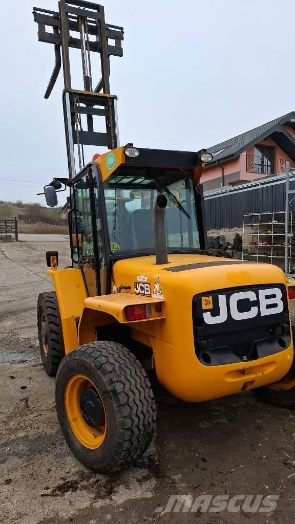 JCB 930 Wózki widłowe terenowe