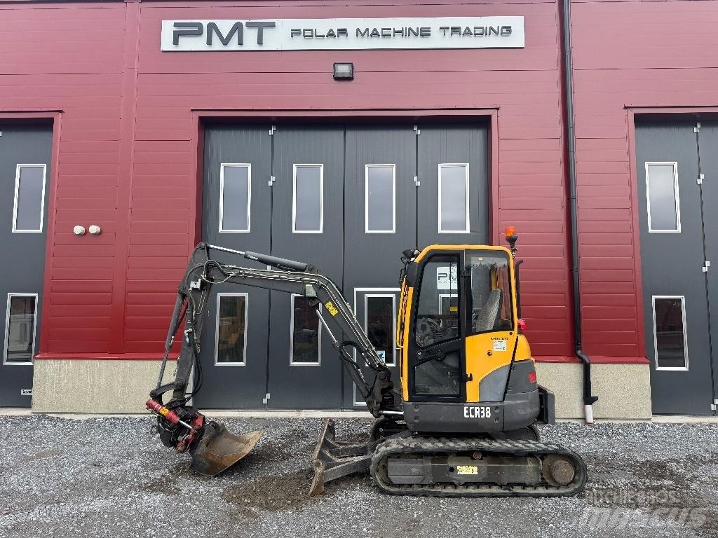 Volvo ECR 38 Minikoparki