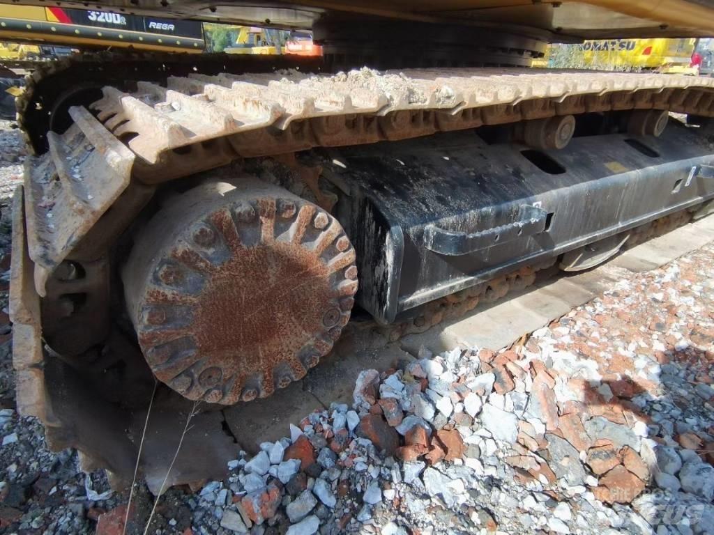 CAT 320 Midikoparki  7t - 12t