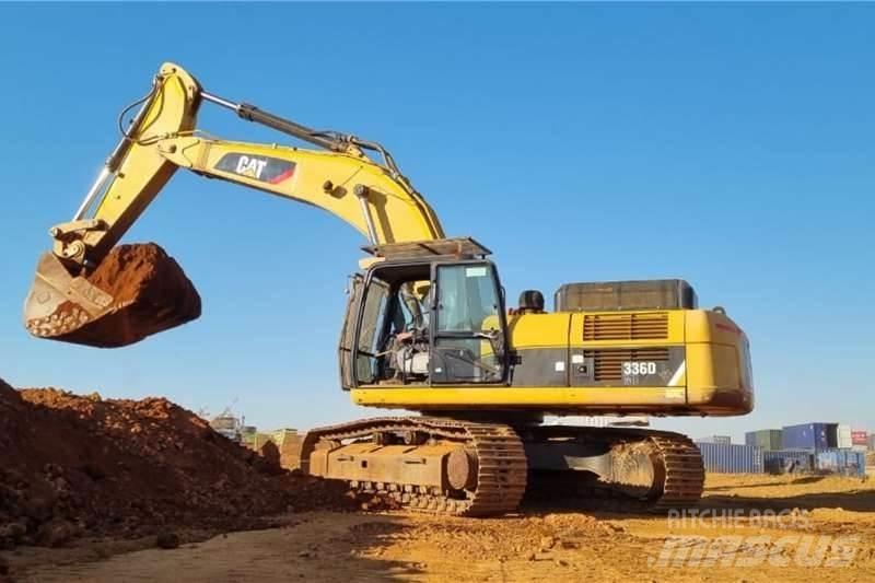 CAT 336D Minikoparki