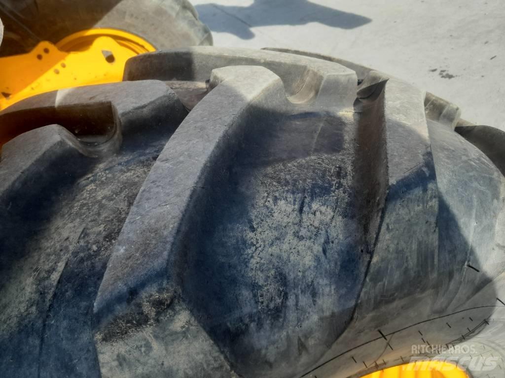 JCB TM 320 Ładowarki rolnicze