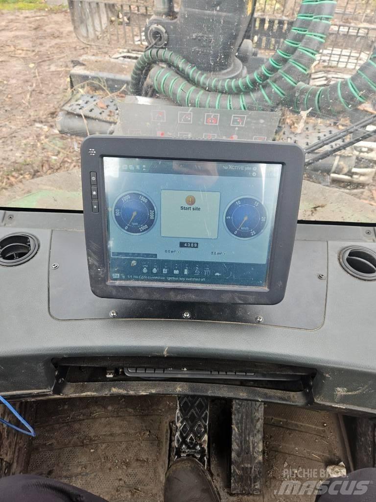John Deere 1010 G Forwardery
