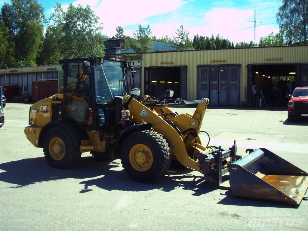 CAT 906 M Ładowarki kołowe