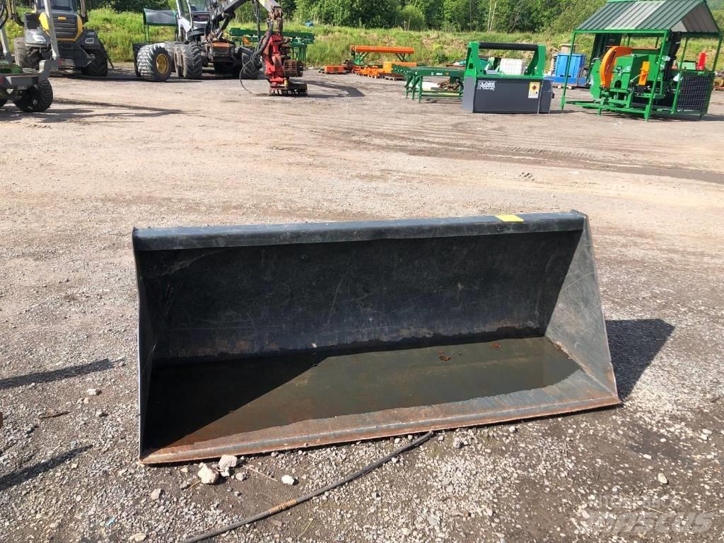MX 200 Bucket Akcesoria do ładowaczy czołowych