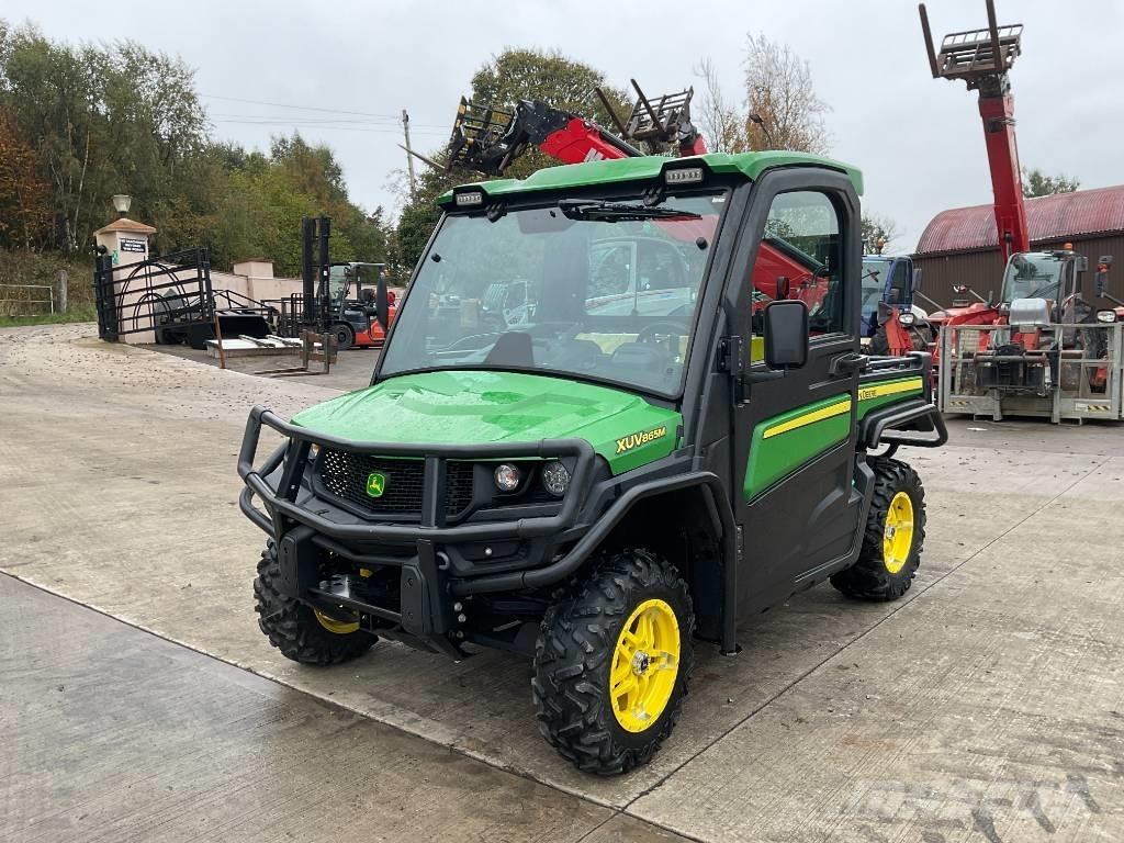 John Deere XUV 865M Ładowarki teleskopowe
