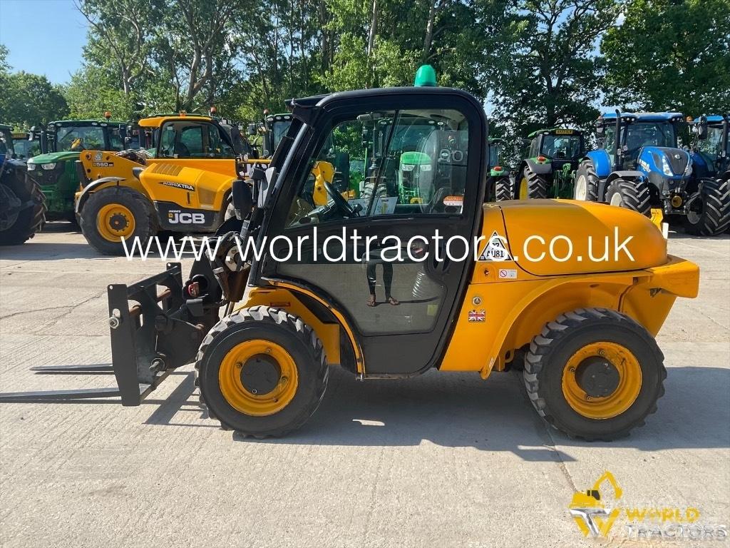 JCB 520-40 Ładowarki teleskopowe