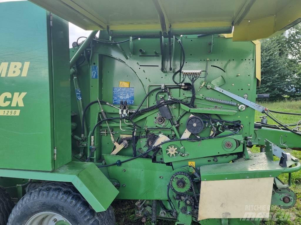 Krone Comprima F125 Prasy zwijające