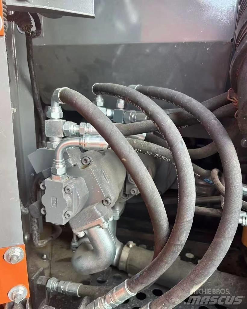 Hitachi 70 Koparki gąsienicowe