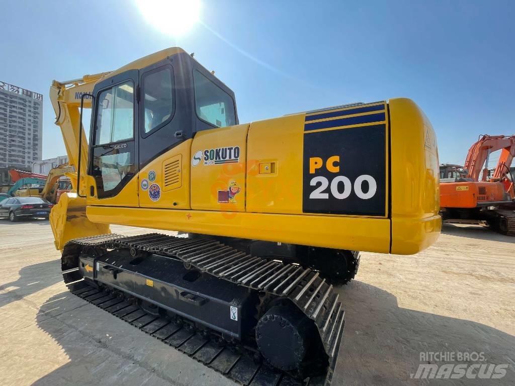 Komatsu PC 200 Koparki gąsienicowe