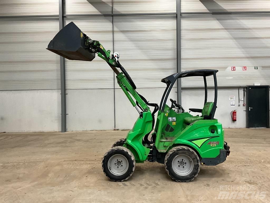 Avant R 28 Miniładowarki