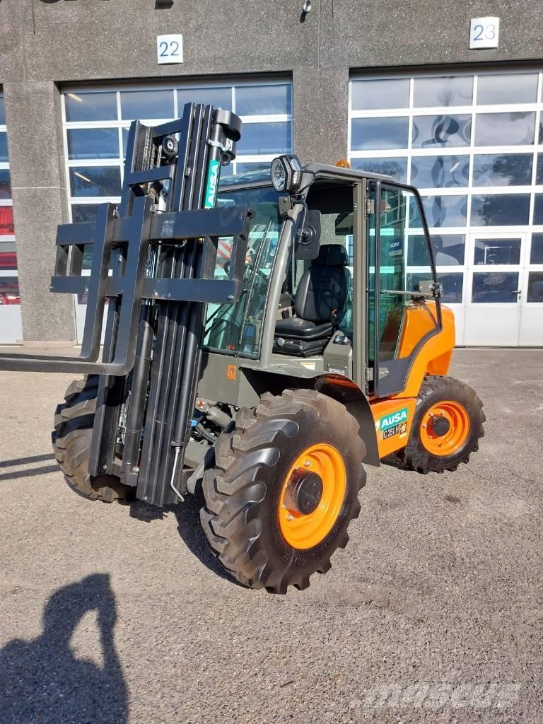 Ausa C 251 H x4 Wózki widłowe terenowe