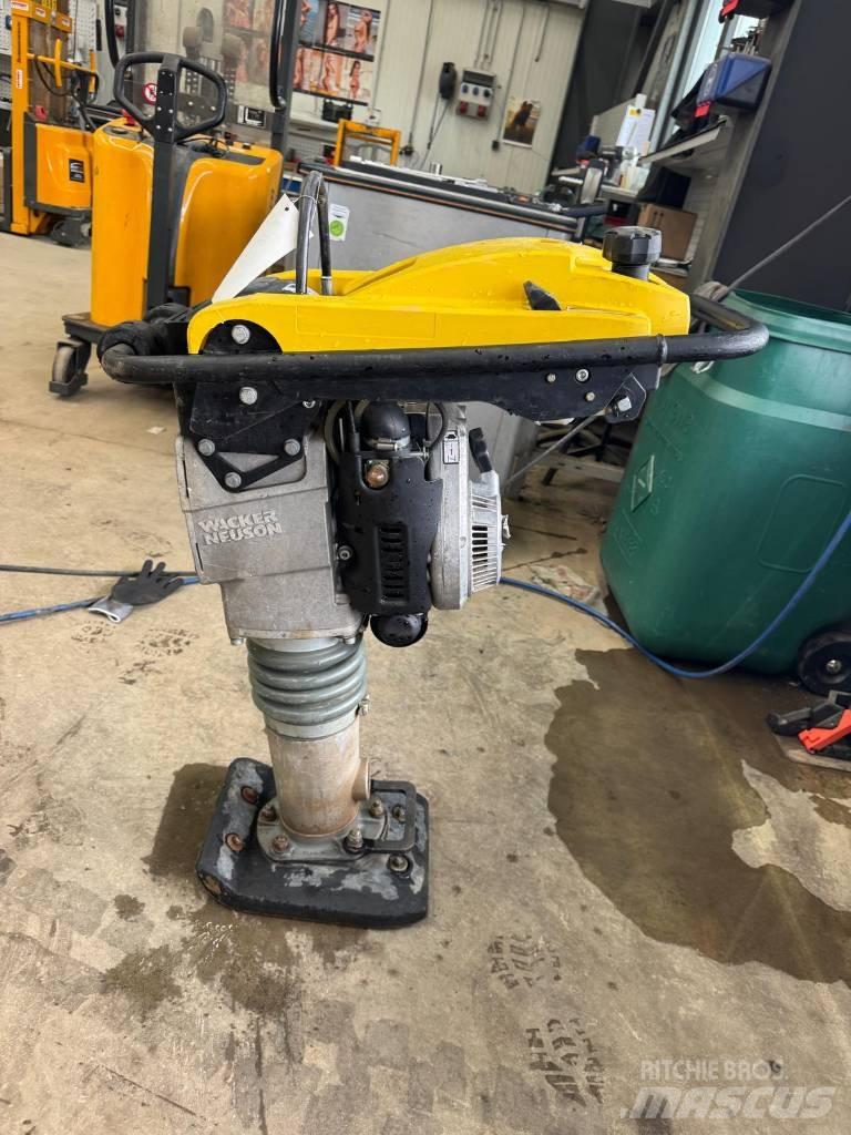 Wacker Neuson BS50-2 Ubijaki
