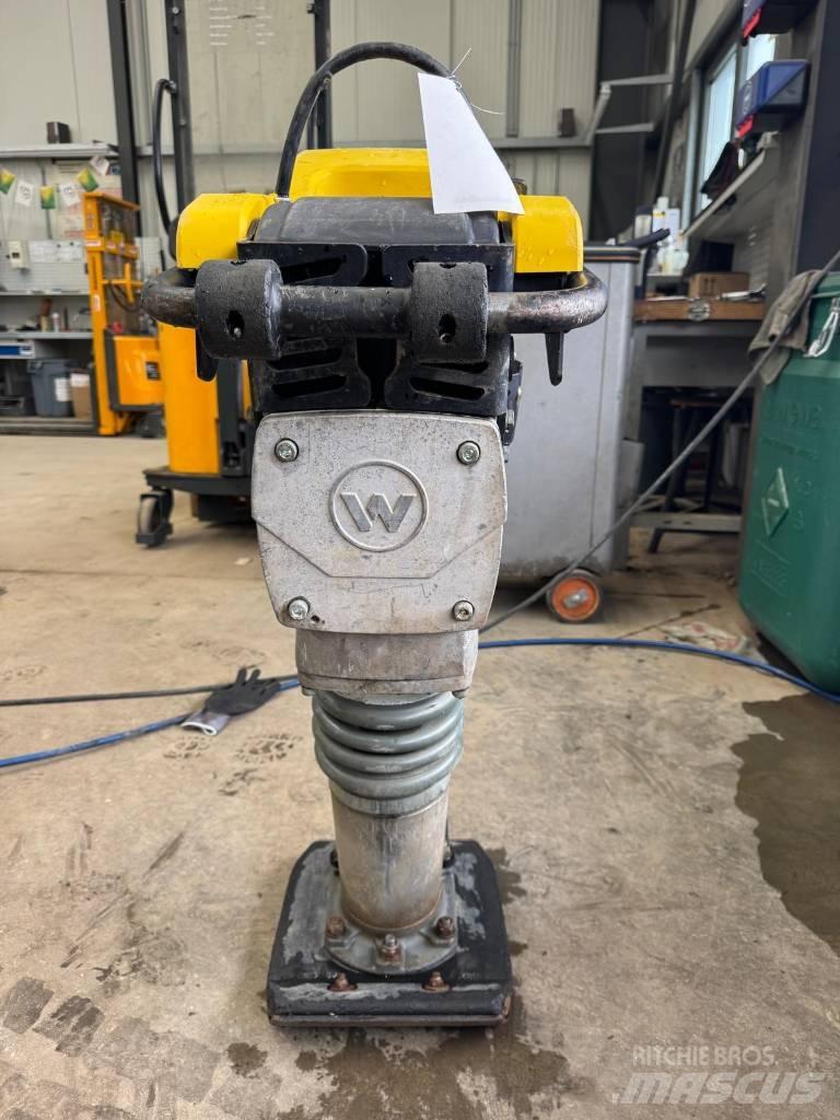 Wacker Neuson BS50-2 Ubijaki