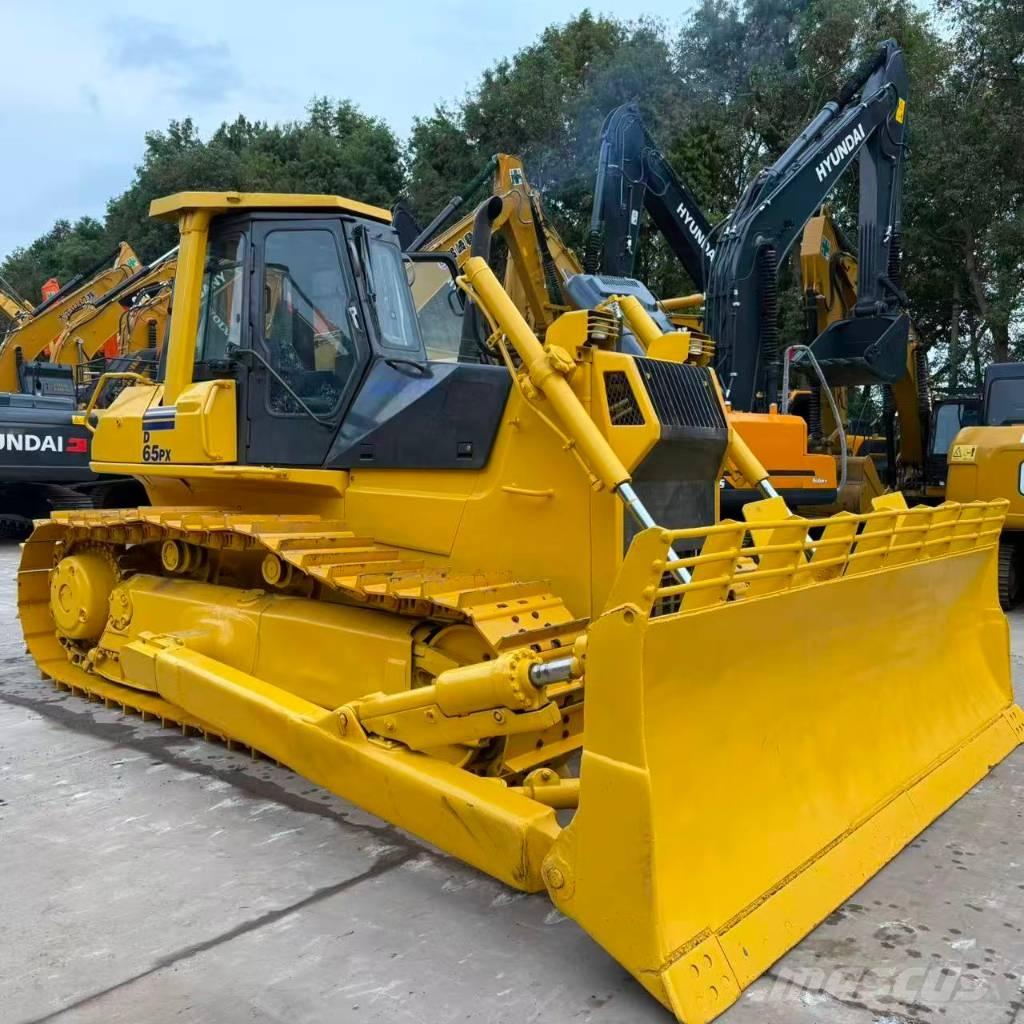 Komatsu D65PX-12E Spycharki gąsienicowe
